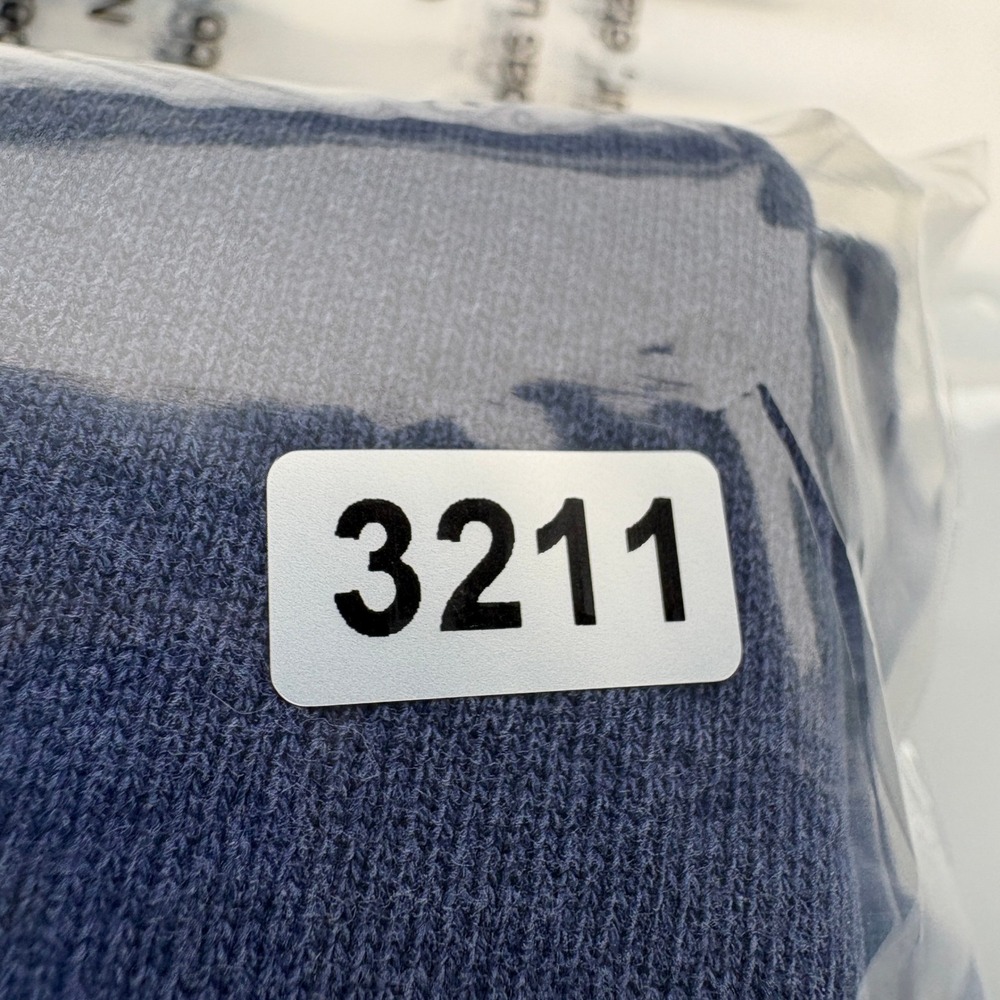Nike Vintage Crewneck Sweatshirt Navy Blue Rainbow Crochet Patch Mens XL 3211 - Picture 6 of 6